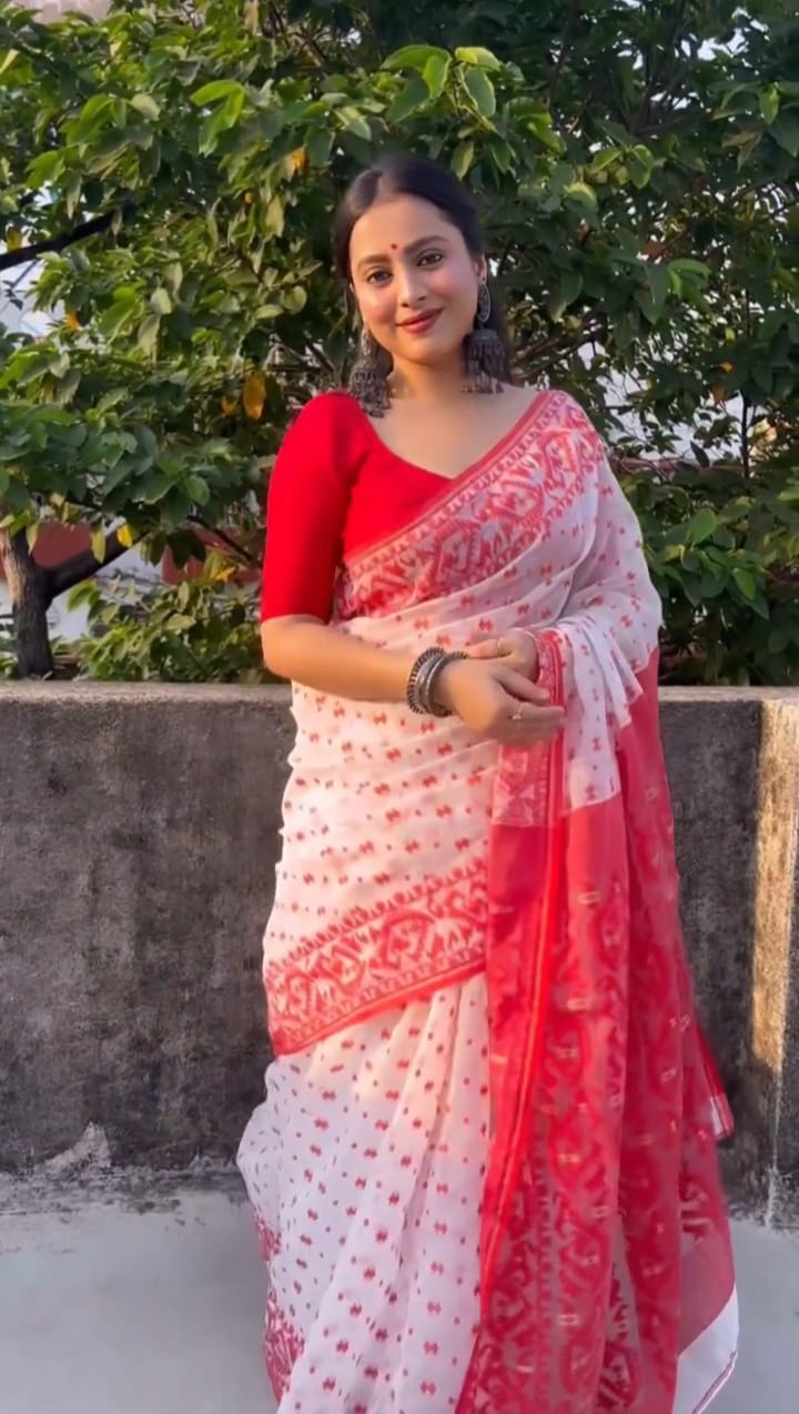 Skin Print Reshom Silk Sharee ছবি 3