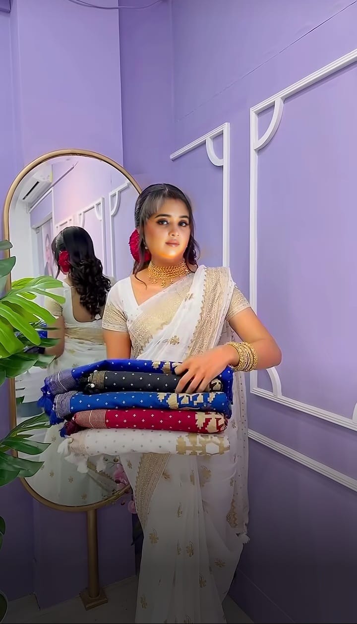 Semi Moslin Sharee with Blouse Piece ছবি 3