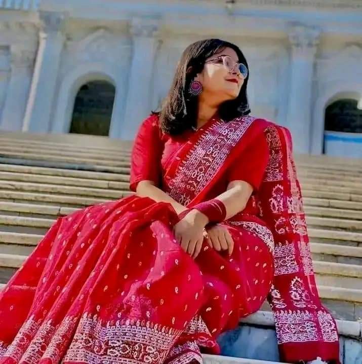 হাফ সিল্ক স্ক্রিন প্রিন্ট শাড়ি