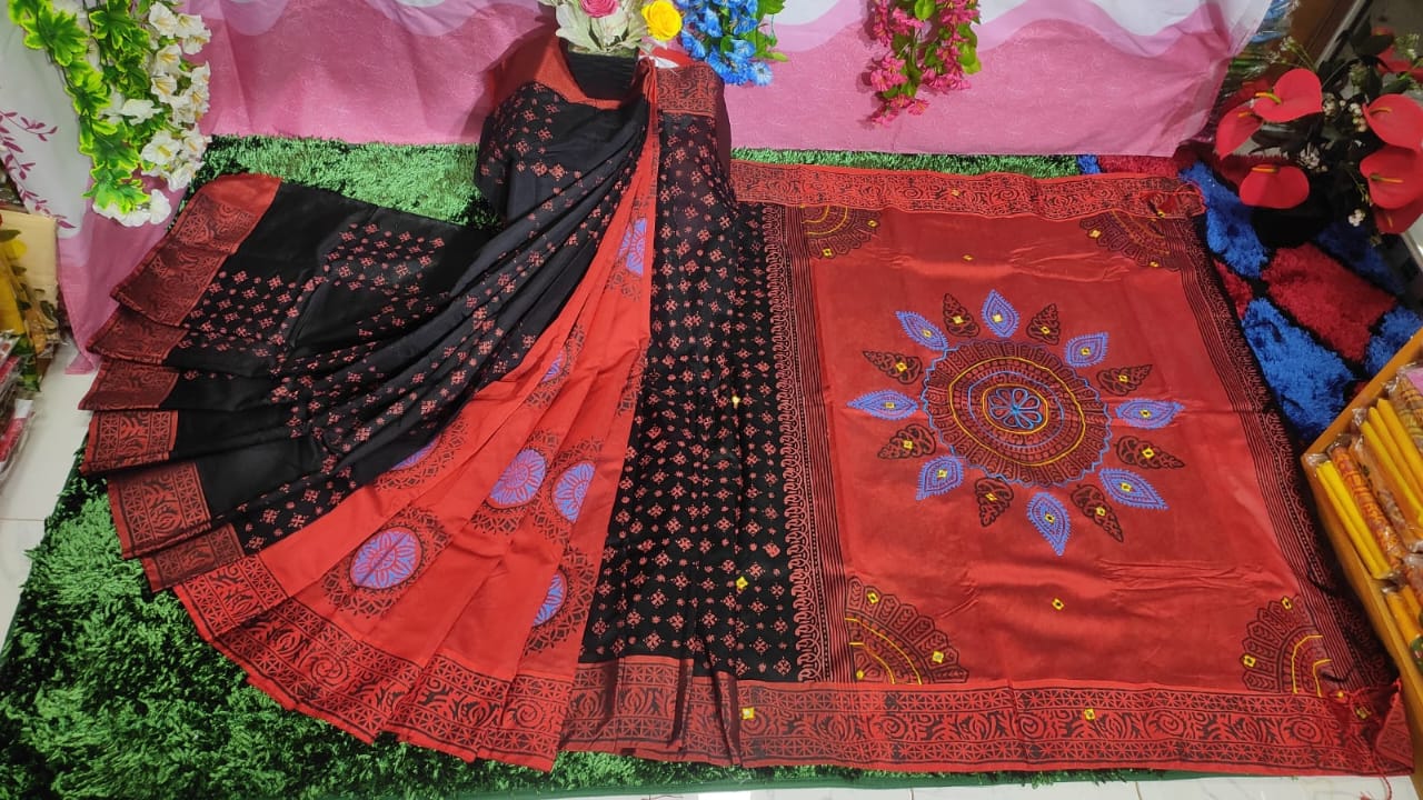 এমব্রয়ডাড়ী ধুপিয়ানসিল্ক শাড়ী