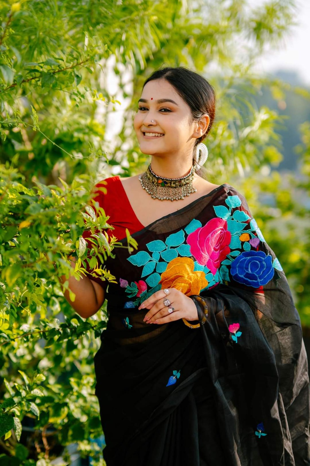 Embroidery Half Silk Sharee ছবি 2