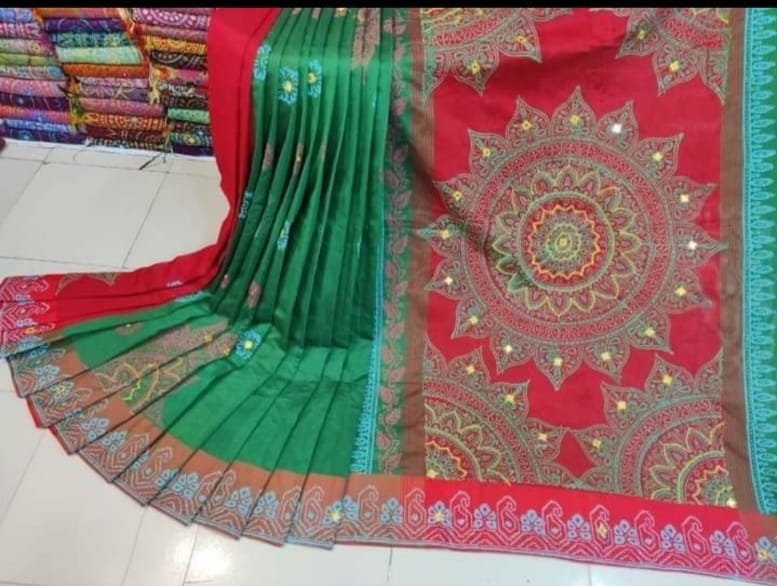এমব্রয়ডাড়ী ধুপিয়ানসিল্ক শাড়ী