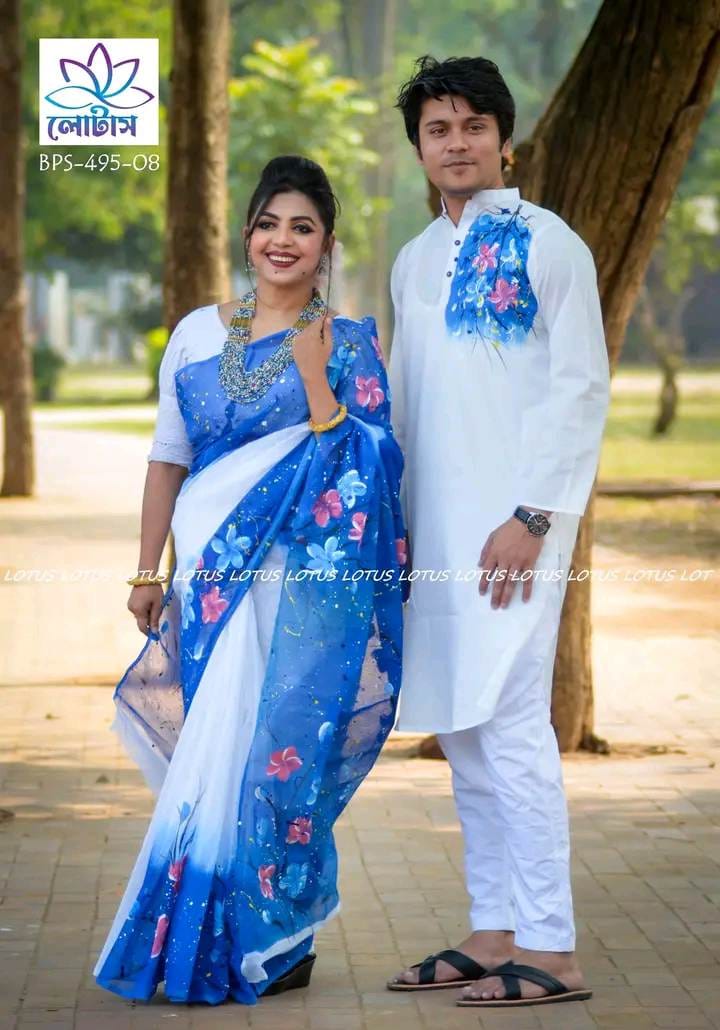 কাপল ড্রেস