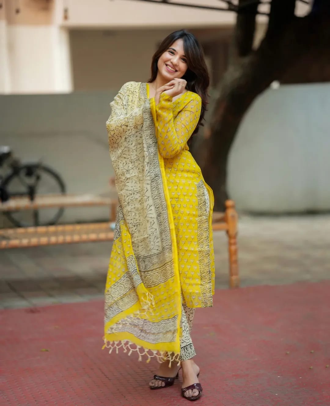 Radymade Three Piece ছবি 4