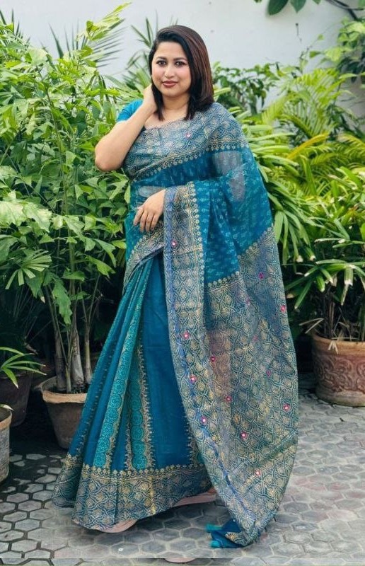 Semi Moslin Sharee ছবি 10