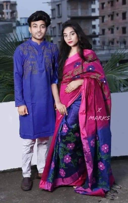 কাপল ড্রেস