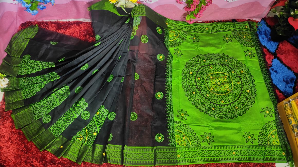 এমব্রয়ডাড়ী ধুপিয়ানসিল্ক শাড়ী ছবি 6