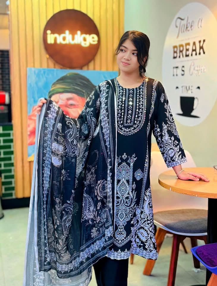 Digital Print Three Piece ছবি 3