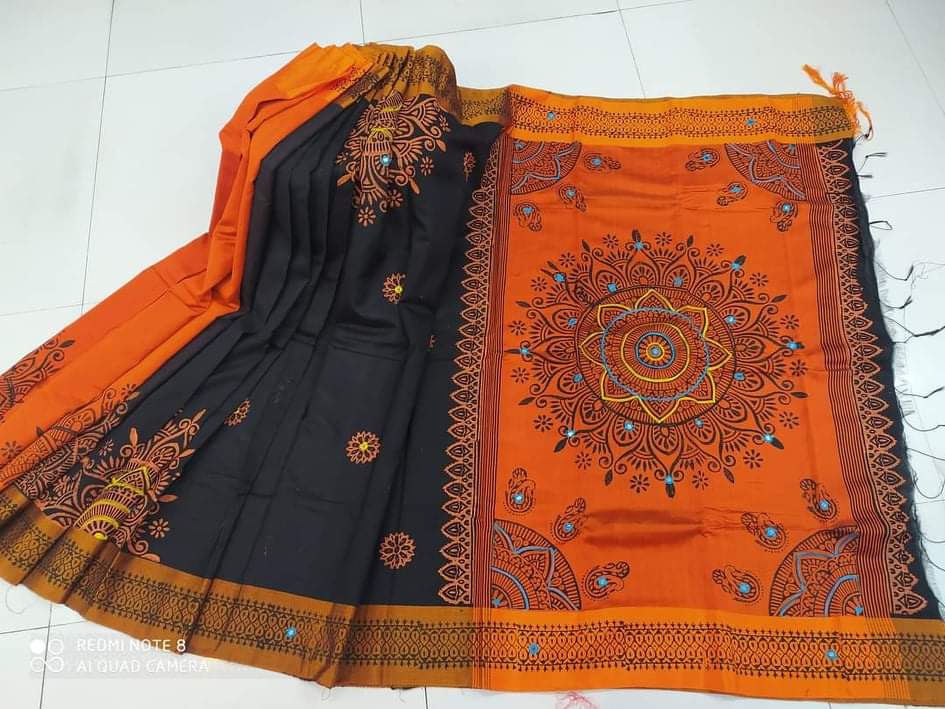 এমব্রয়ডাড়ী ধুপিয়ানসিল্ক শাড়ী
