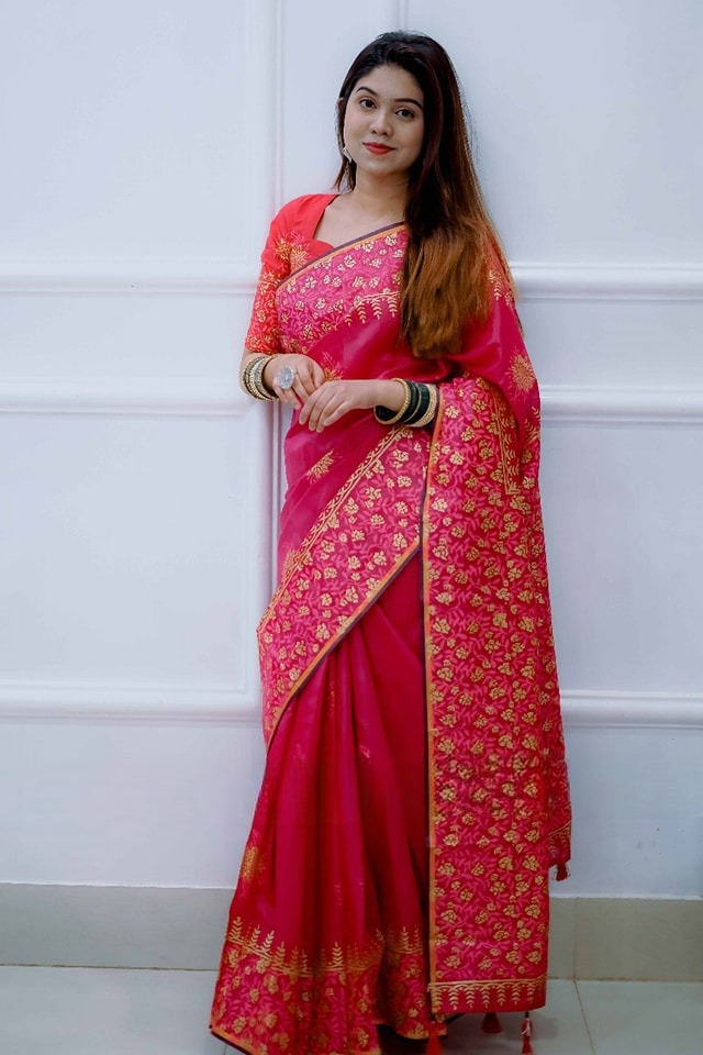 Kubari Silk Saree (With Blouse piece ) ছবি 3