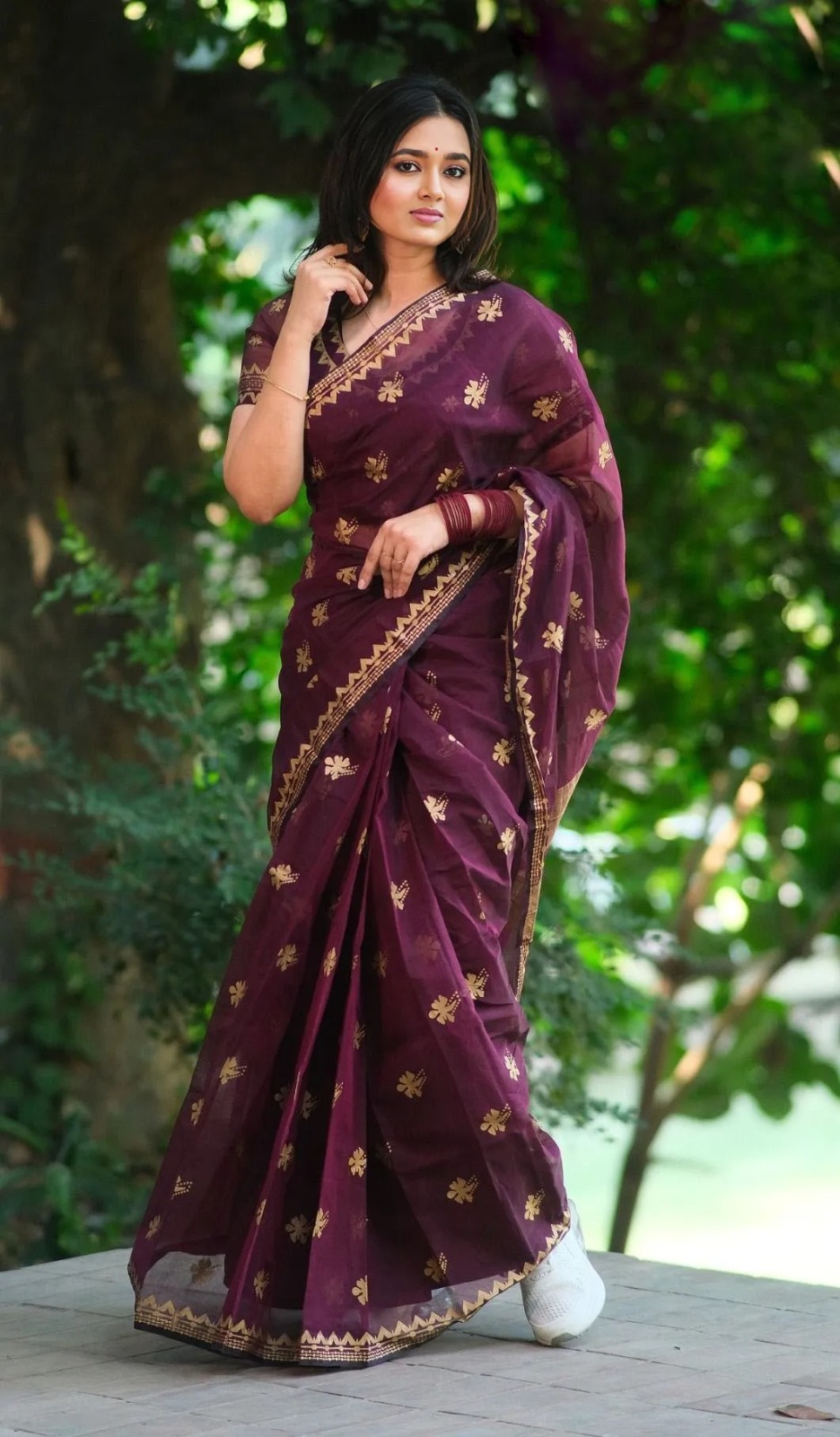 Semi Moslin Sharee with Blouse Piece ছবি 19