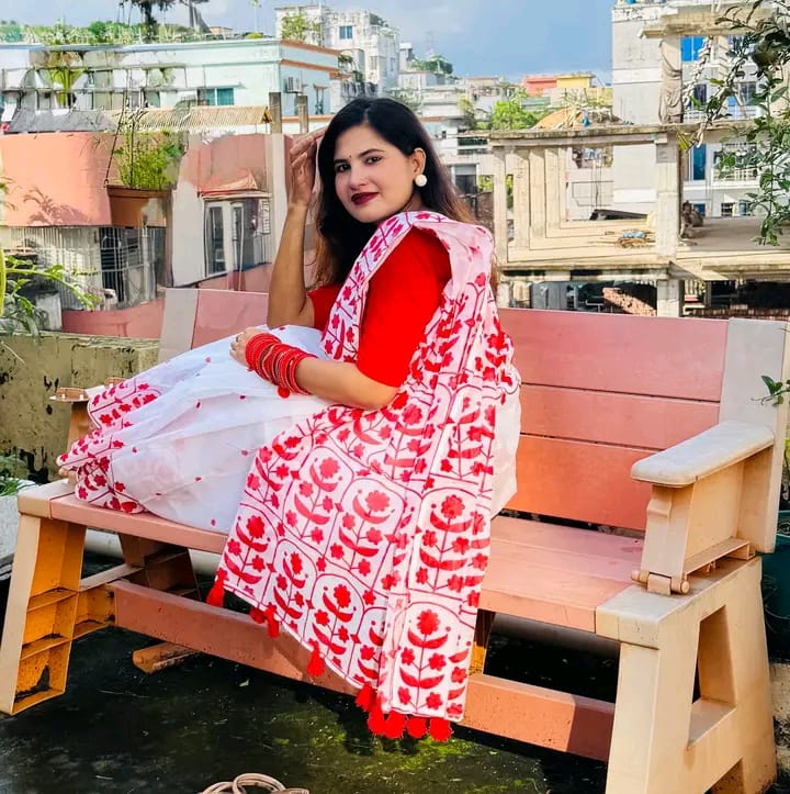 Half silk block print sharee ছবি 4