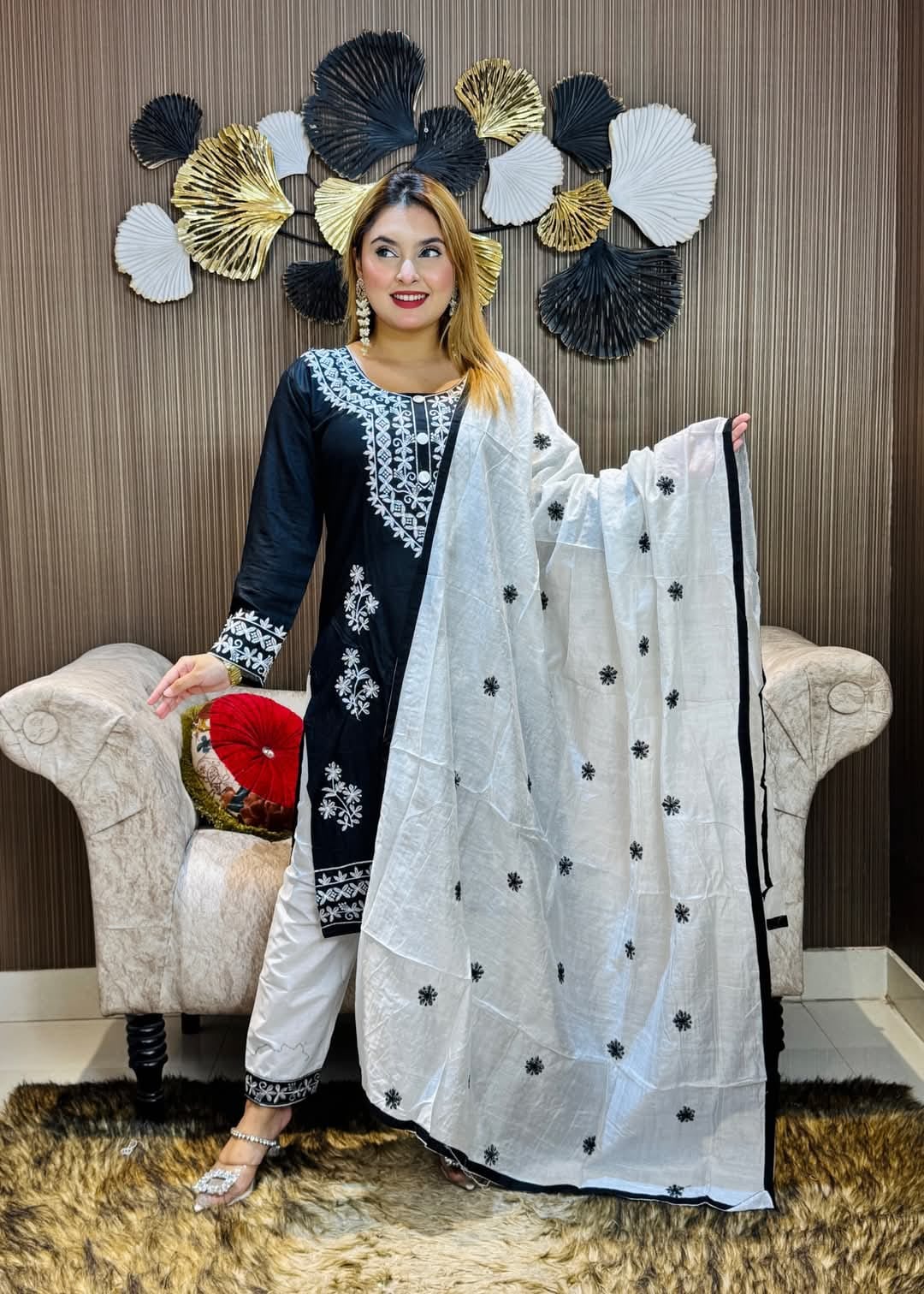 Embroidery Cotton Three Piece ছবি 3
