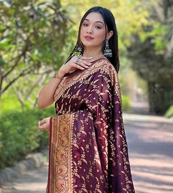 Japani Silk Skin Print Sharee with Blouse Piece