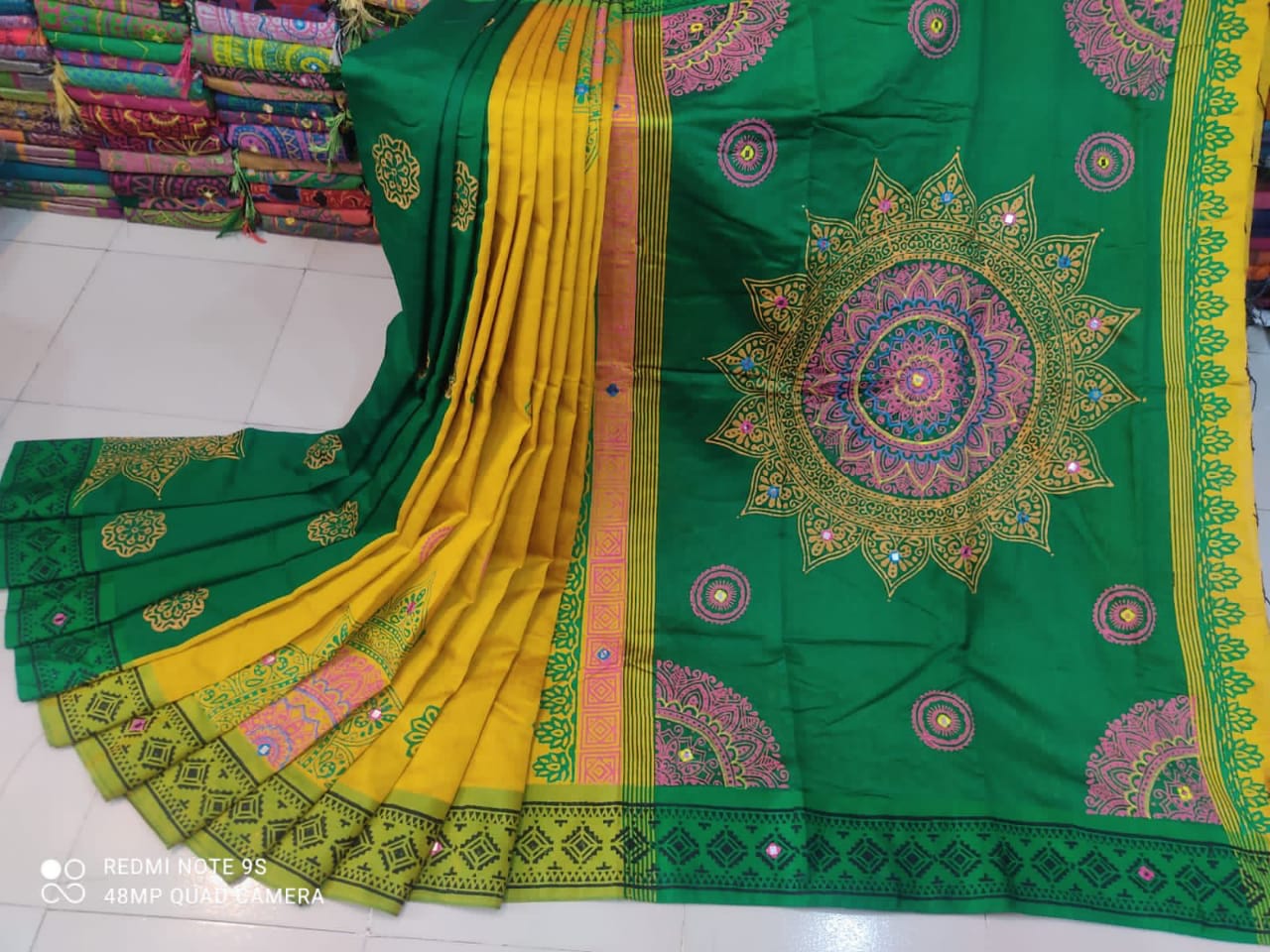 এমব্রয়ডাড়ী ধুপিয়ানসিল্ক শাড়ী ছবি 15