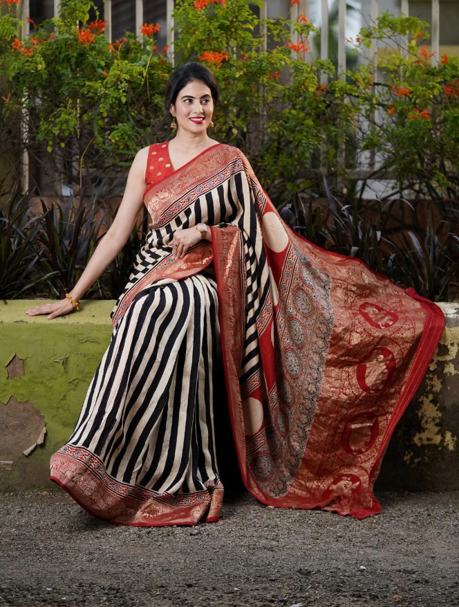 Digital Print Silk Sharee ছবি 2