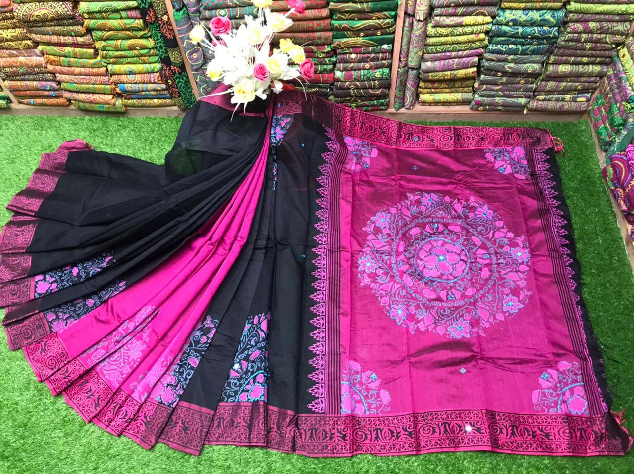 এমব্রয়ডাড়ী ধুপিয়ানসিল্ক শাড়ী ছবি 6
