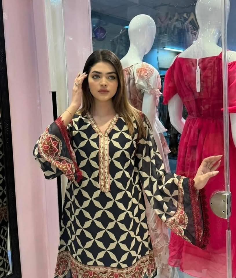 𝐂𝐡𝐢𝐜 𝐚𝐧𝐝 𝐬𝐥𝐞𝐞𝐤 𝐦𝐚𝐣𝐨𝐥𝐢𝐜𝐚 𝐩𝐫𝐢𝐧𝐭 𝐜𝐨-𝐨𝐫𝐝 𝐬𝐞𝐭 ছবি 3