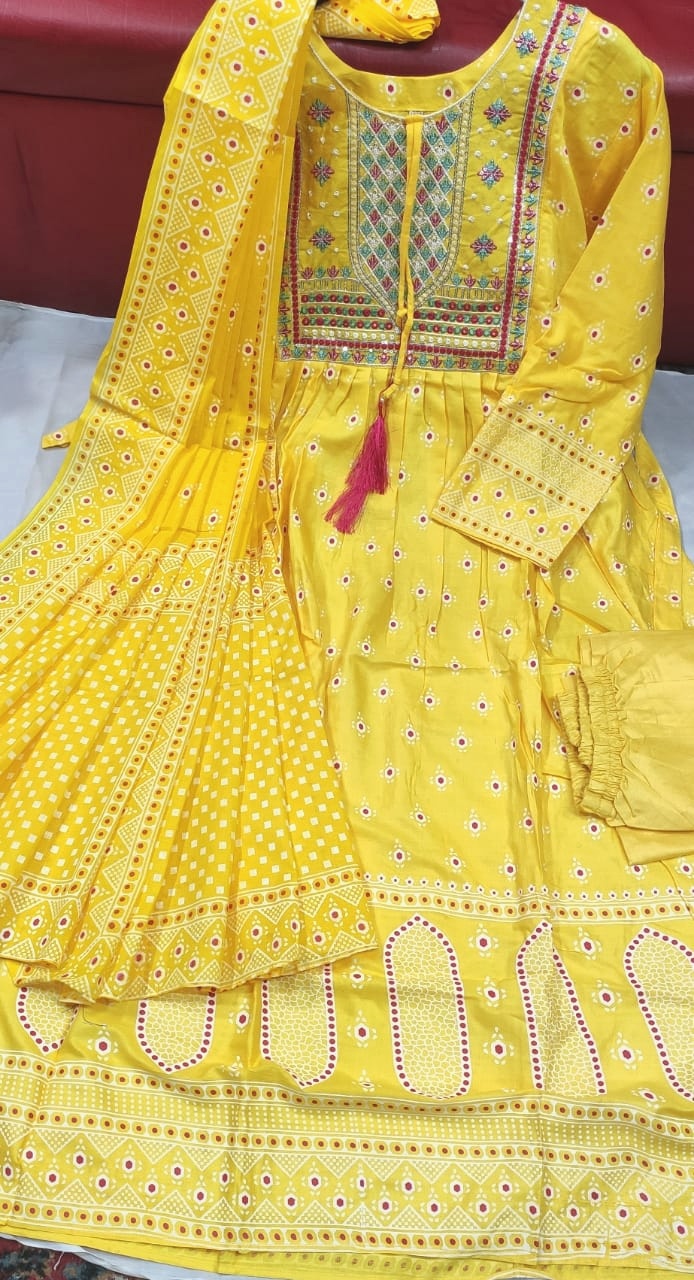 Lilen Three Piece ছবি 3