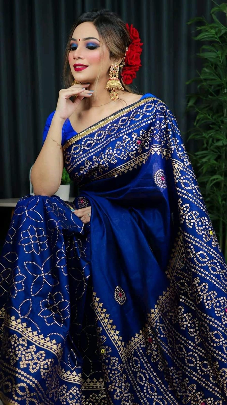 হ্যান্ডপ্রিন্ট হাফসিল্ক শাড়ী ছবি 6