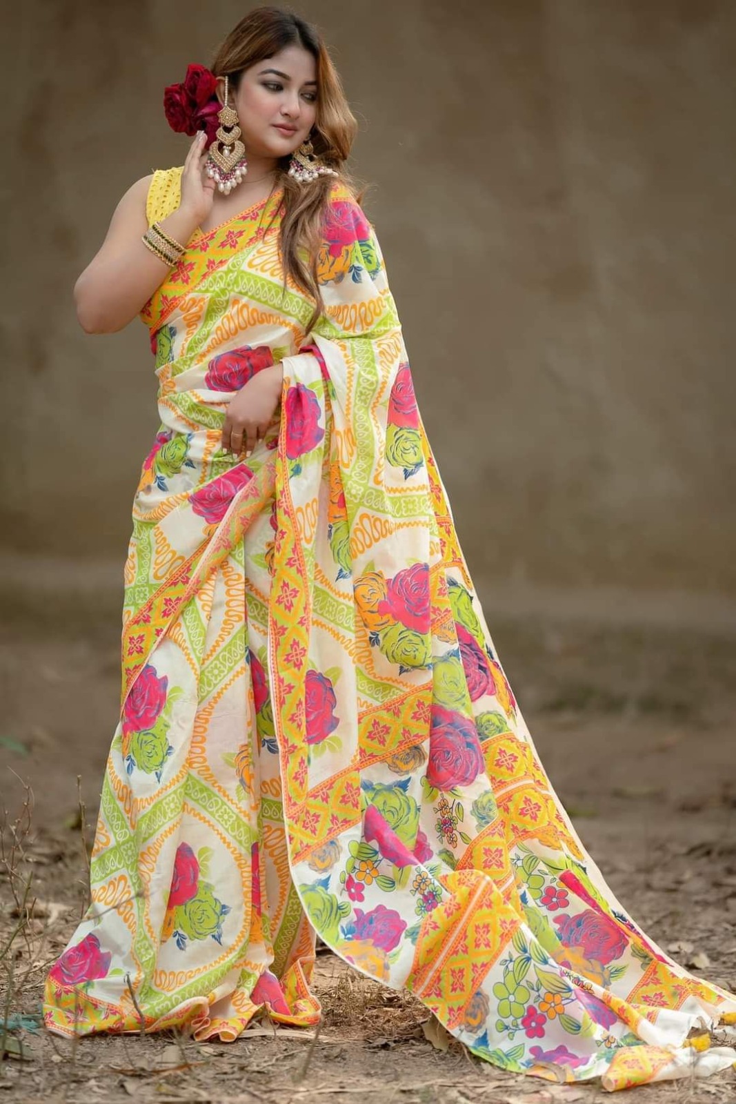 হাফ সিল্ক স্কিন প্রিন্ট শাড়ি ছবি 2