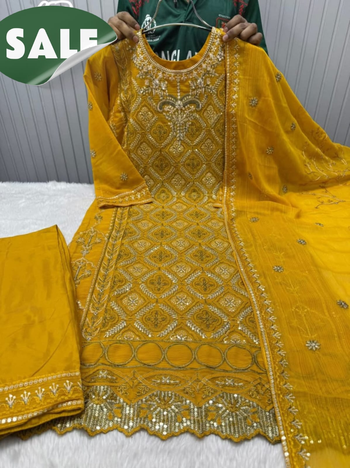 Radymade Three Piece ছবি 4