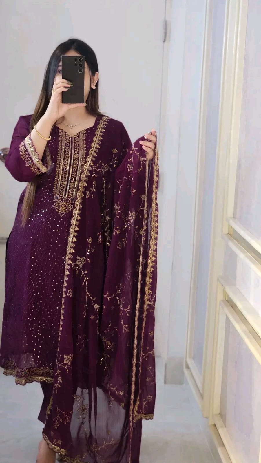 Georgette Embroidered Four-Piece Set ছবি 4