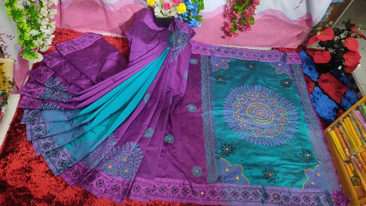 এমব্রয়ডাড়ী ধুপিয়ানসিল্ক শাড়ী ছবি 13