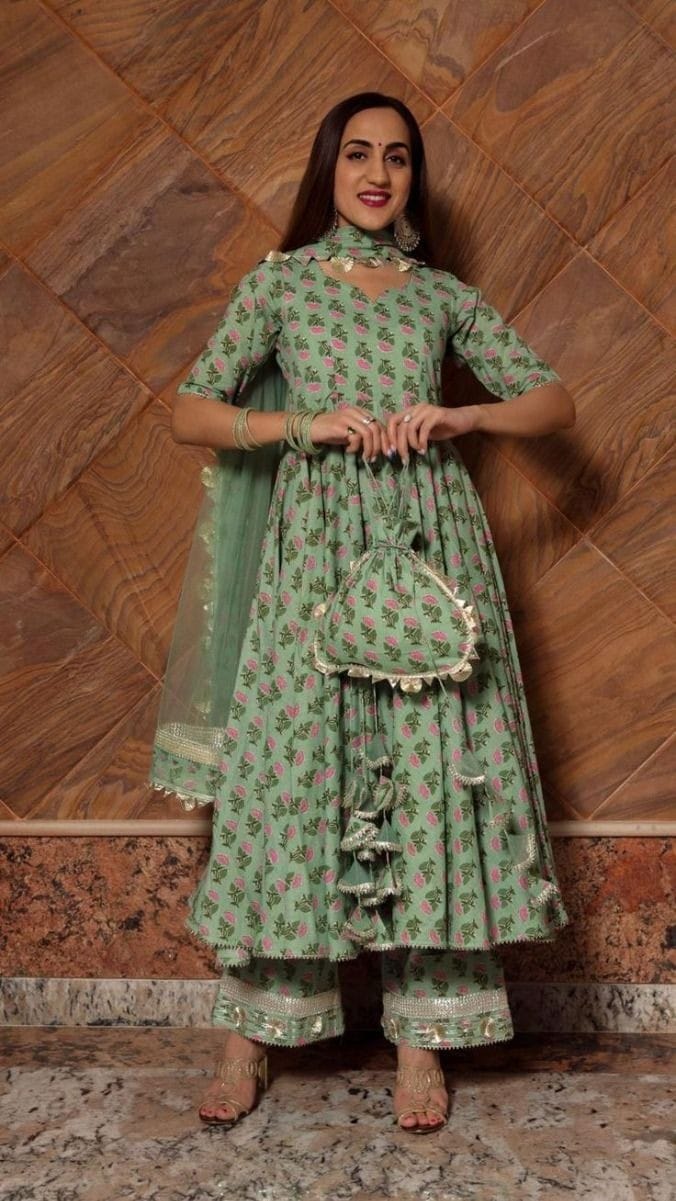 Lilen Three Piece Gown