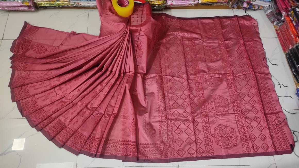 এমব্রয়ডাড়ী ধুপিয়ানসিল্ক শাড়ী