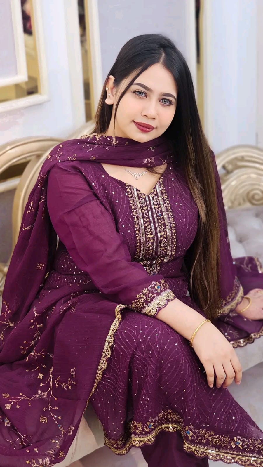 Georgette Embroidered Four-Piece Set ছবি 8