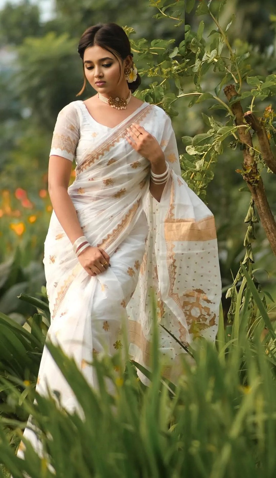 Semi Moslin Sharee with Blouse Piece ছবি 11