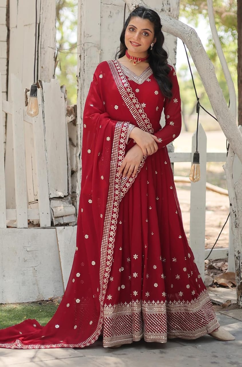 Three Piece Party Gown ছবি 7