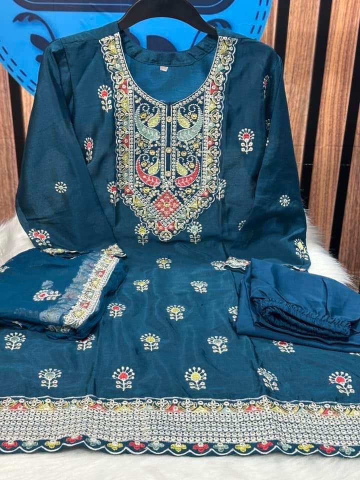 Indian Chinon Georgette Three Piece ছবি 2