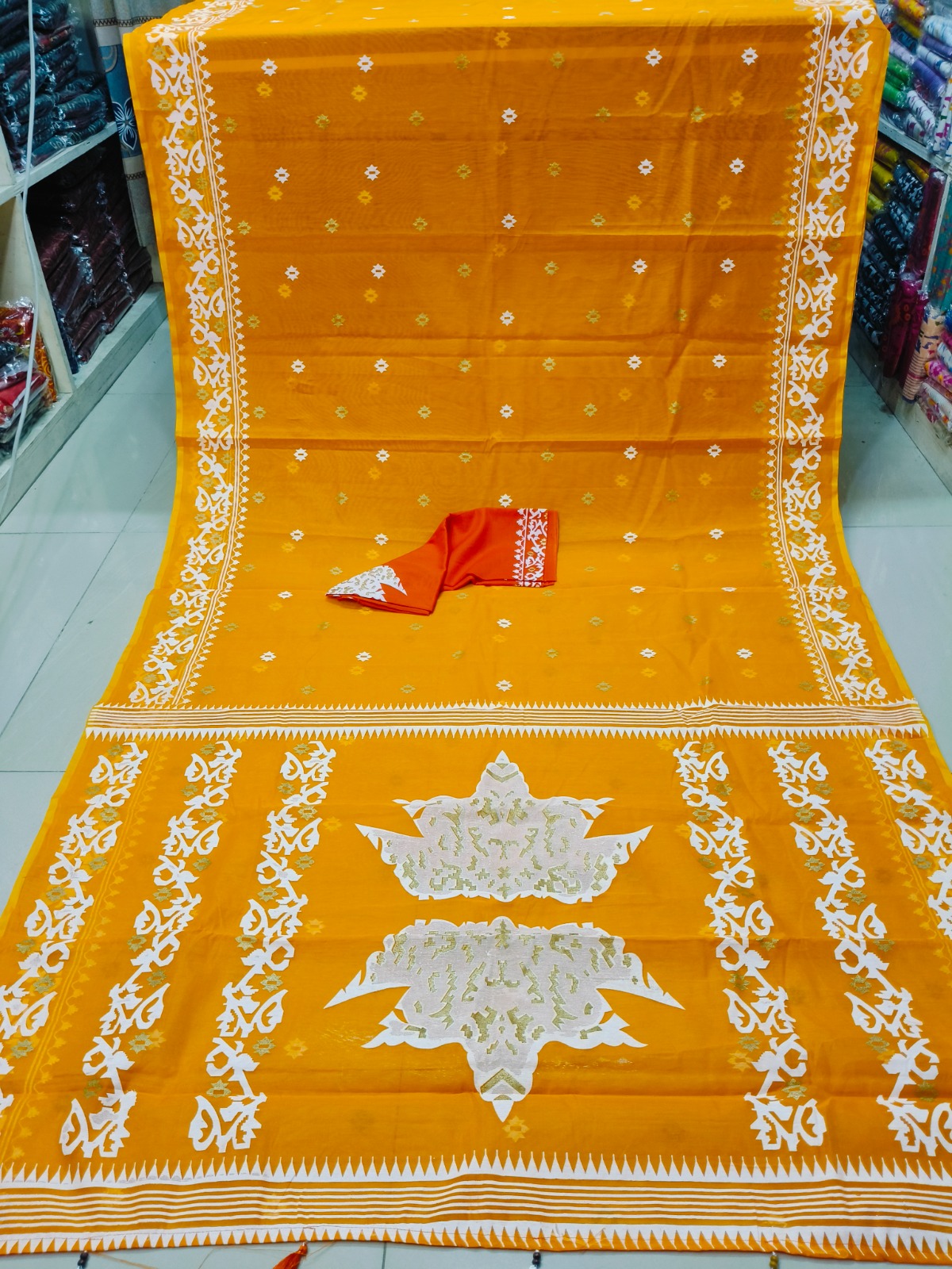 Half Silk Sharee with Blouse Piece ছবি 4