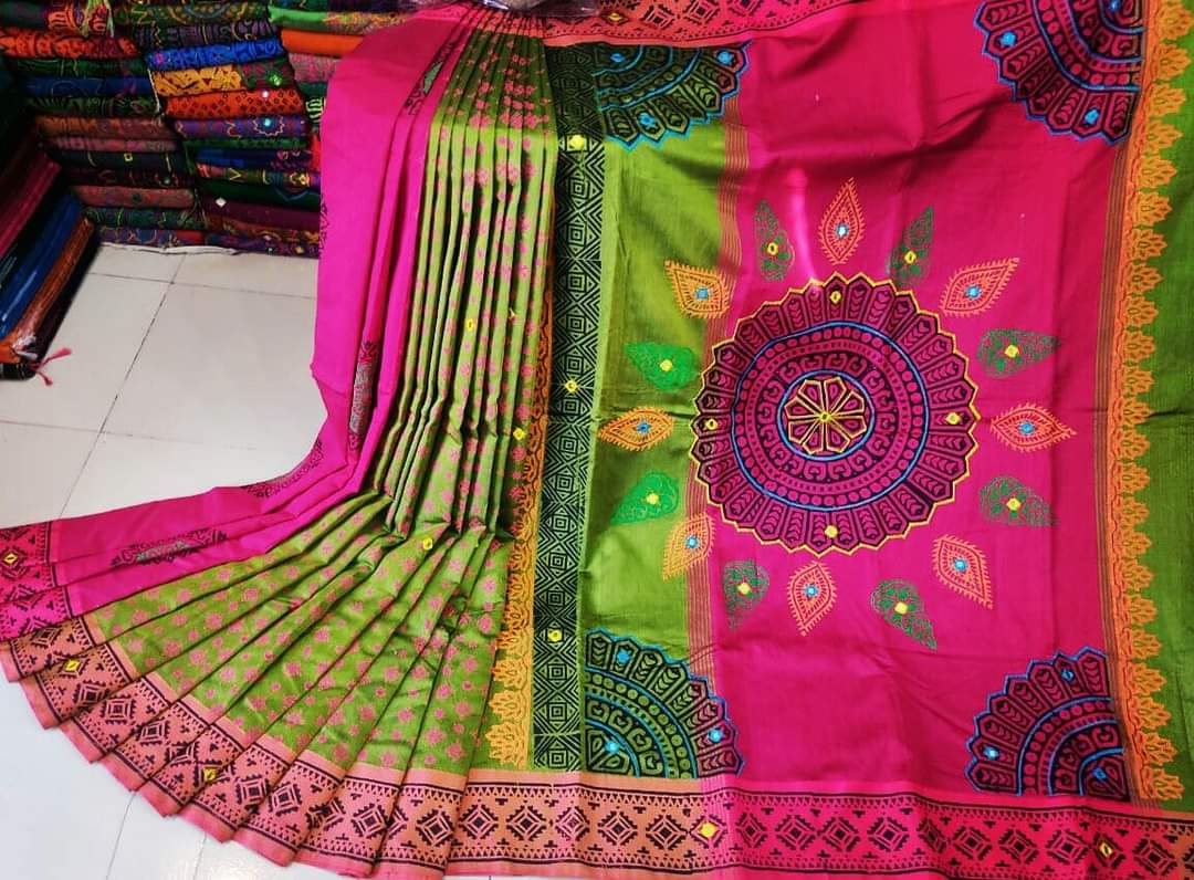 এমব্রয়ডাড়ী ধুপিয়ানসিল্ক শাড়ী ছবি 14