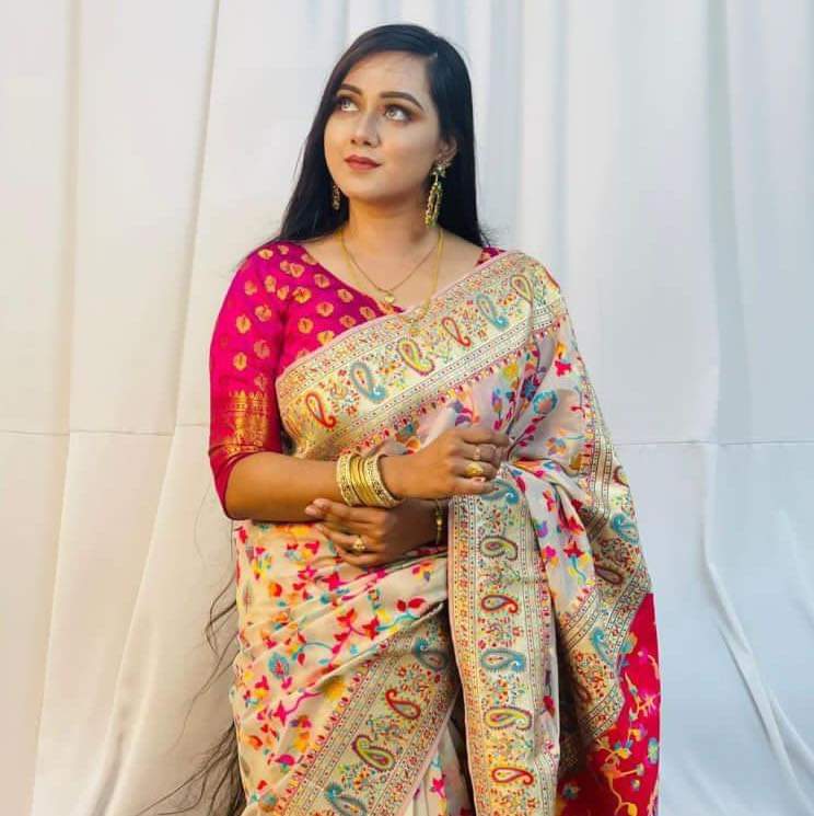 হাফ সিল্ক স্ক্রিন প্রিন্ট শাড়ি ছবি 4