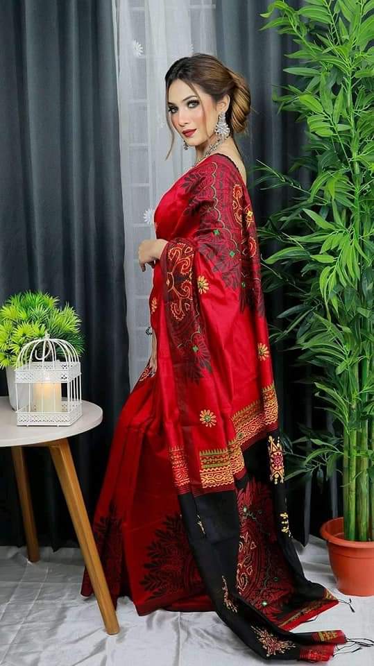 হ্যান্ডপ্রিন্ট হাফসিল্ক শাড়ী ছবি 5