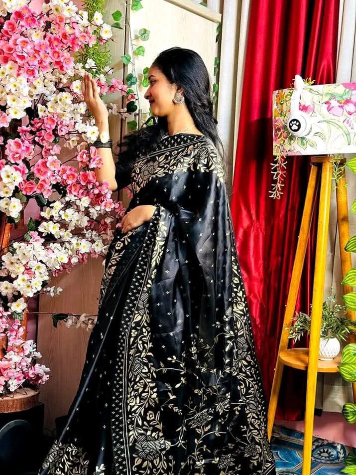 Japani Silk Sharee with Blouse Piece ছবি 5