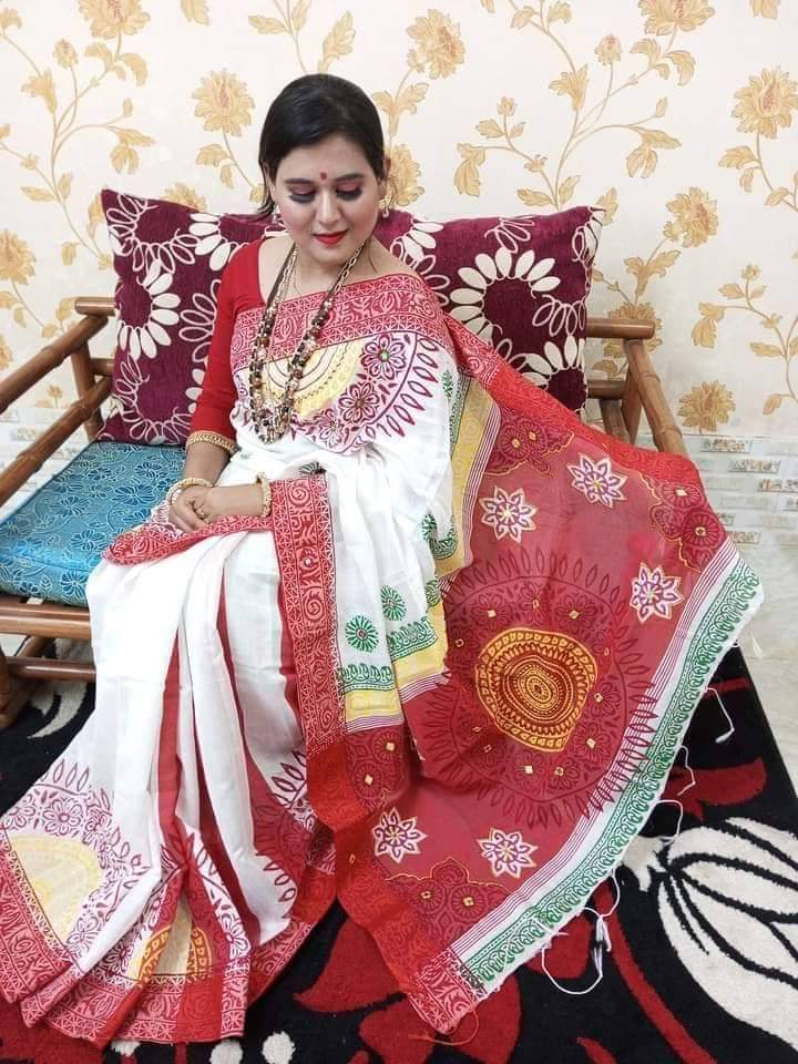 হ্যান্ডপ্রিন্ট হাফসিল্ক শাড়ী