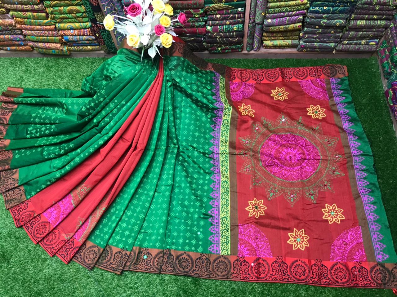 এমব্রয়ডাড়ী ধুপিয়ানসিল্ক শাড়ী