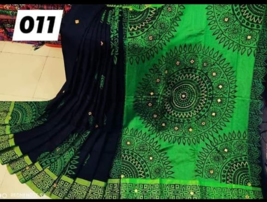 এমব্রয়ডাড়ী ধুপিয়ানসিল্ক শাড়ী