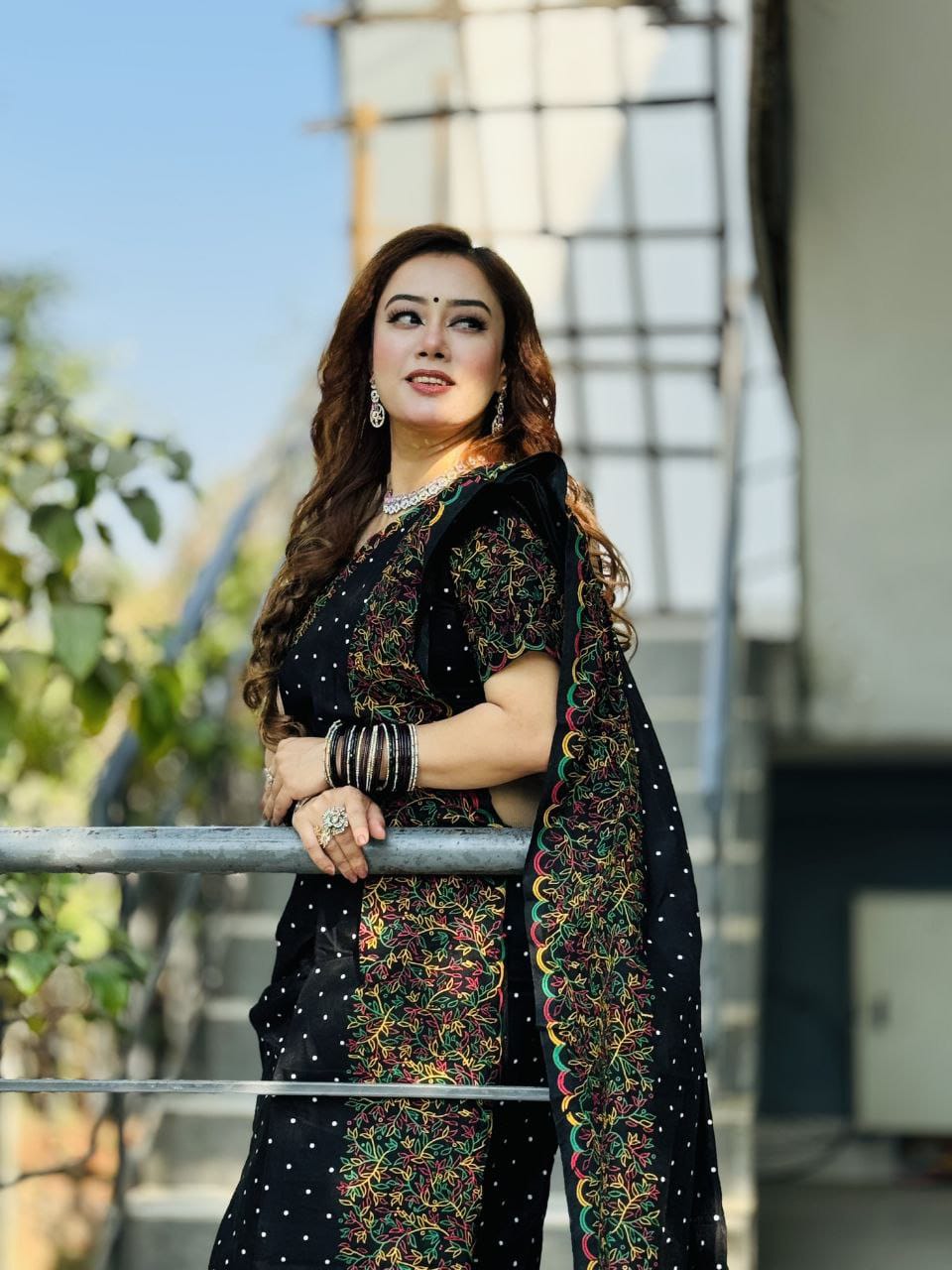 Dhupian Silk Sharee with Blaus  Piece ছবি 6