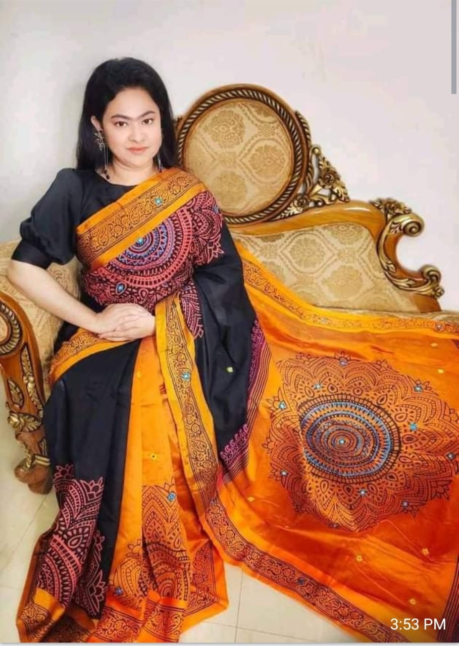 ধুপিয়ান সিল্ক শাড়ি