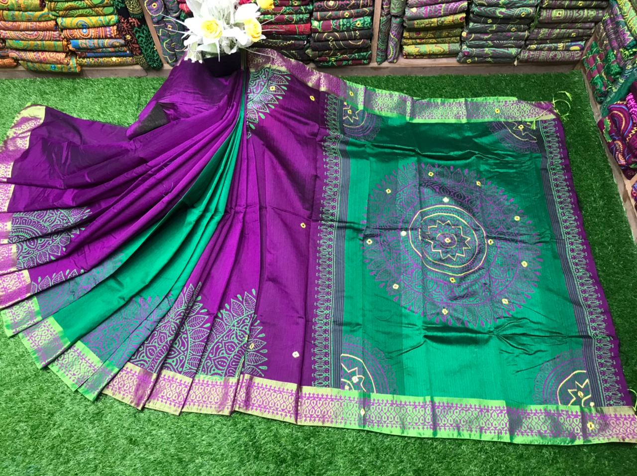 এমব্রয়ডাড়ী ধুপিয়ানসিল্ক শাড়ী ছবি 5