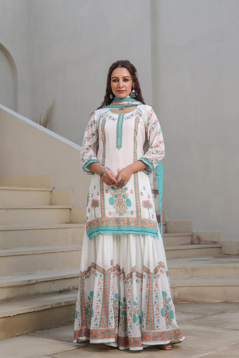 Sharara Three Piece ছবি 9