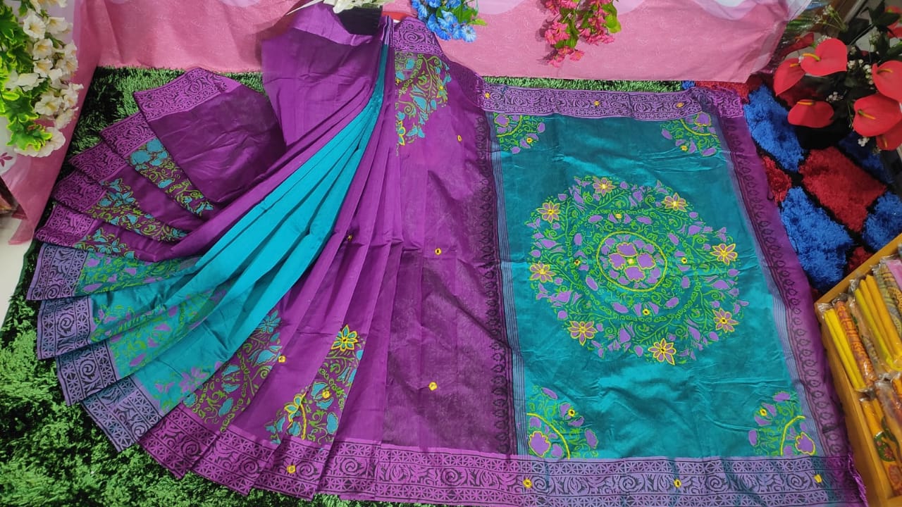 এমব্রয়ডাড়ী ধুপিয়ানসিল্ক শাড়ী ছবি 9