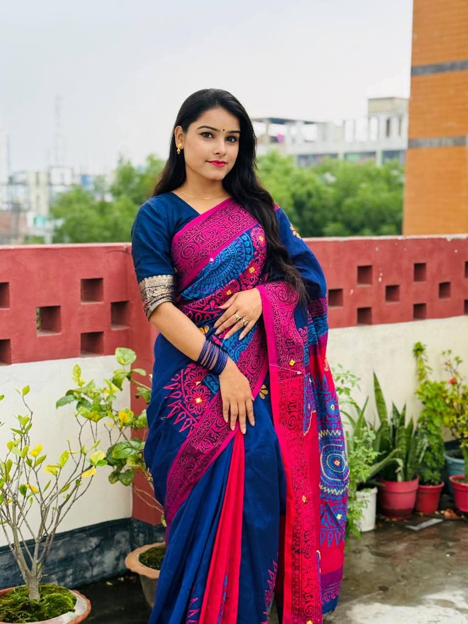 Dhupiyan Silk Saree ছবি 18