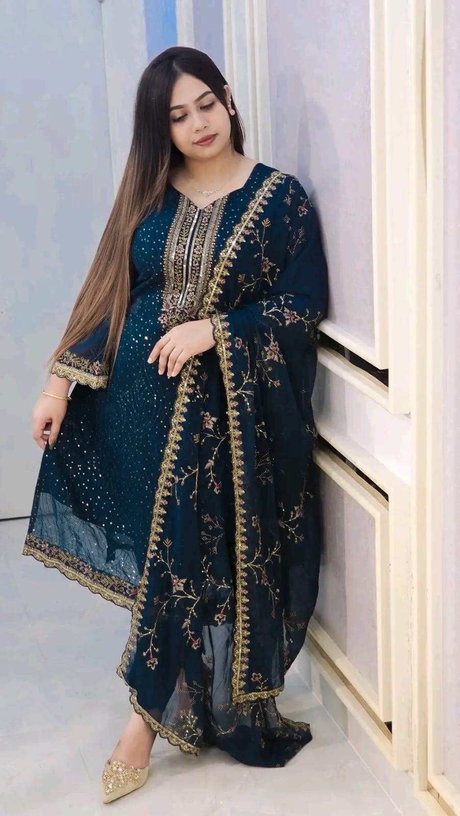 Georgette Embroidered Four-Piece Set ছবি 9