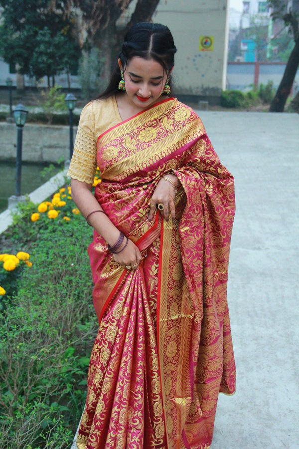 সিল্ক কাতান শাড়ি ছবি 9